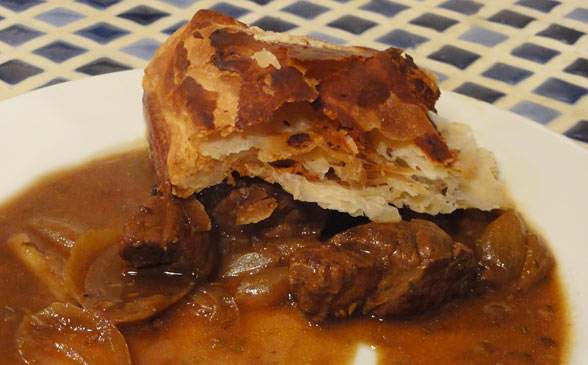 Steak And Ale Pie Recipe My Home Bistro