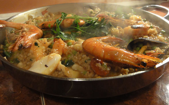 You are currently viewing Seafood Paella