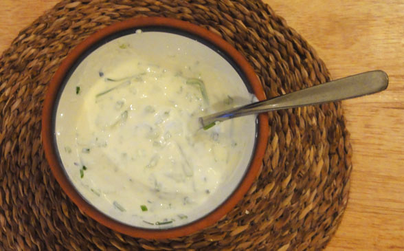 Read more about the article Yoghurt & Cucumber Dip