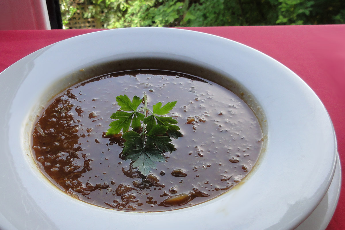 You are currently viewing Onion and Leek Soup